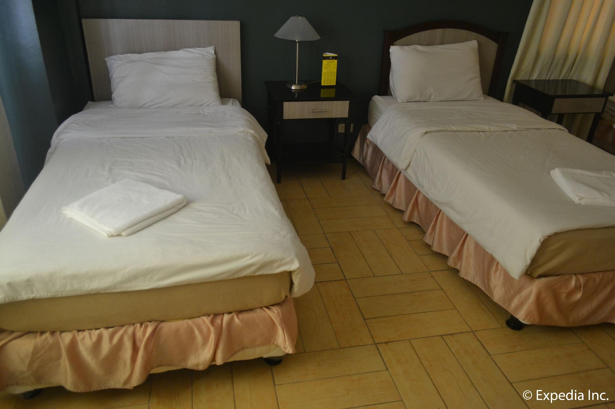 Tagaytay Country Hotel Тагайтай Экстерьер фото