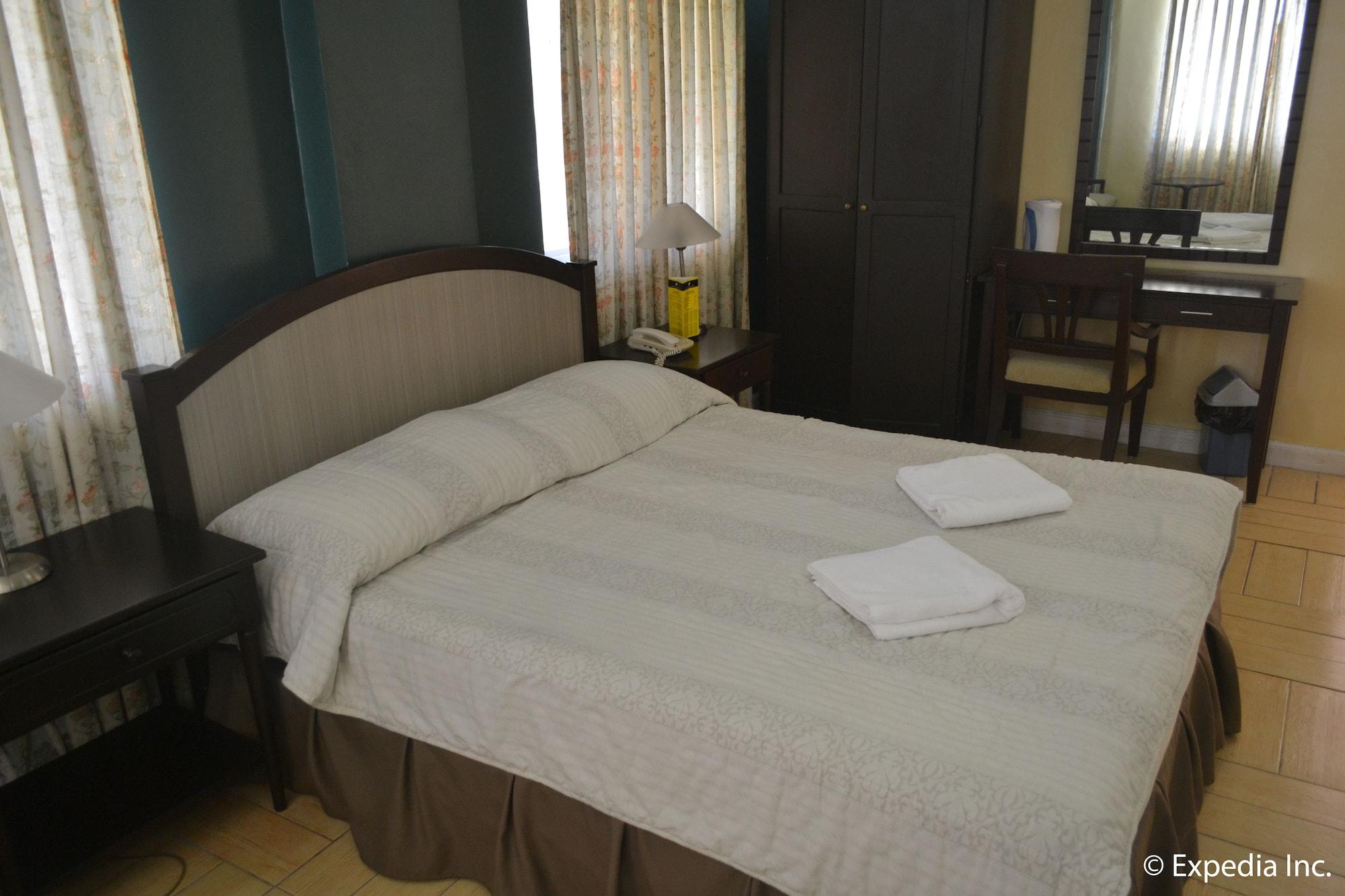 Tagaytay Country Hotel Тагайтай Экстерьер фото
