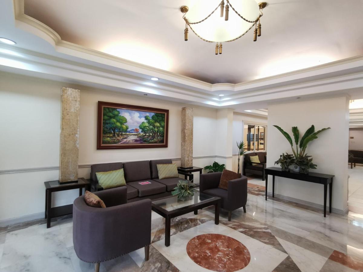 Tagaytay Country Hotel Тагайтай Экстерьер фото